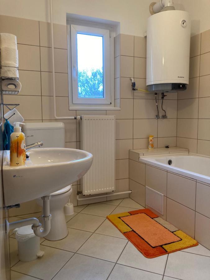 Kurca-Parti Vendeghaz Hotel Szentes Ngoại thất bức ảnh